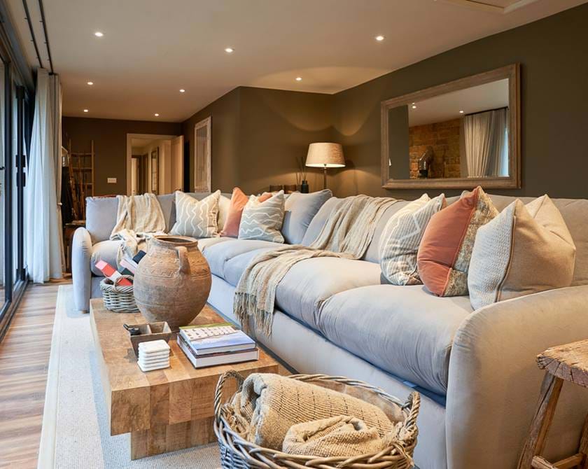 30% off accommodation